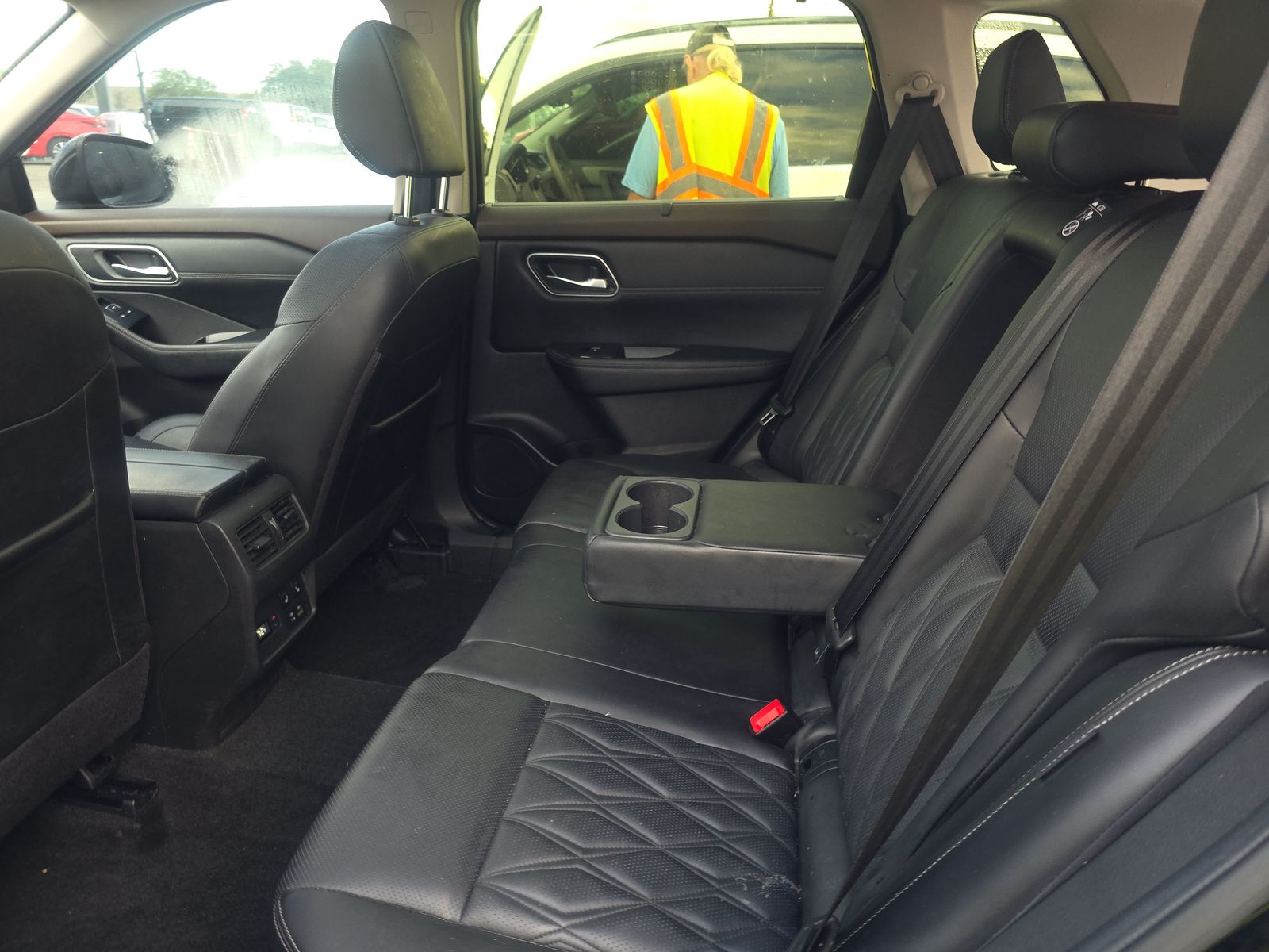 2023 Nissan Rogue Platinum FWD