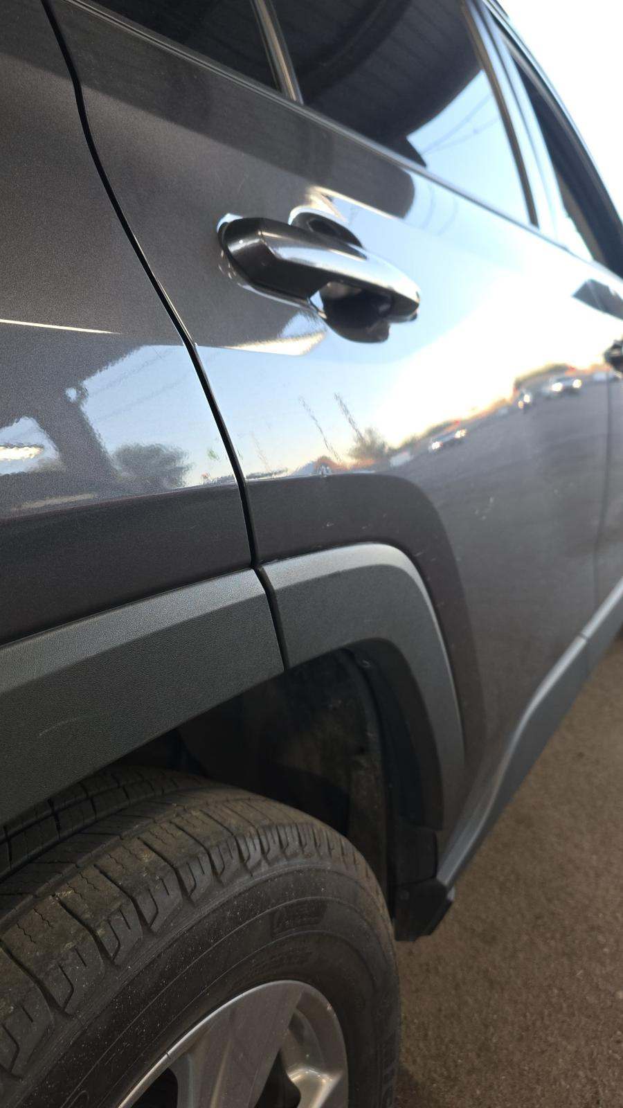 2023 Toyota RAV4 XLE FWD