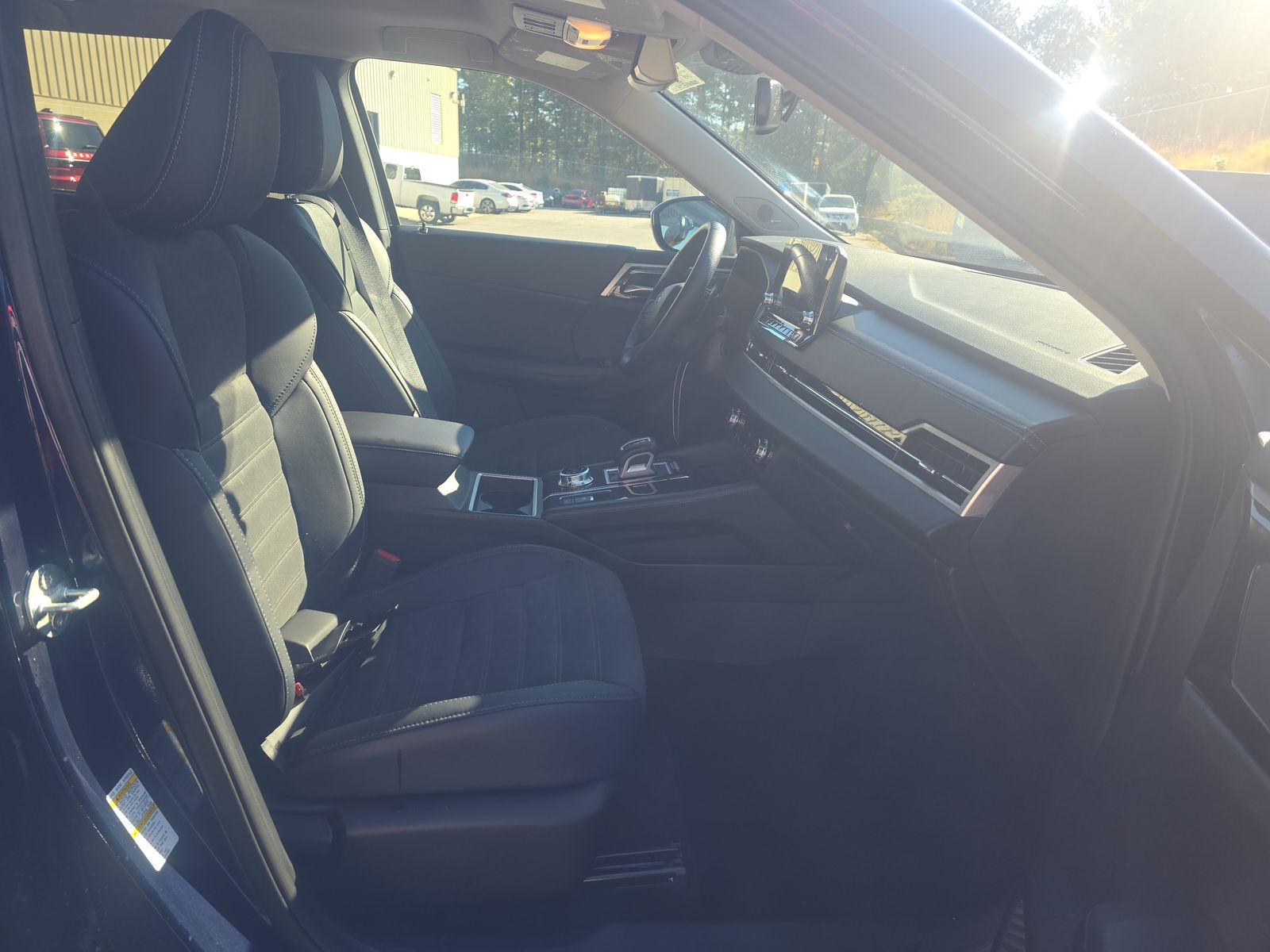 2024 Mitsubishi Outlander SE FWD