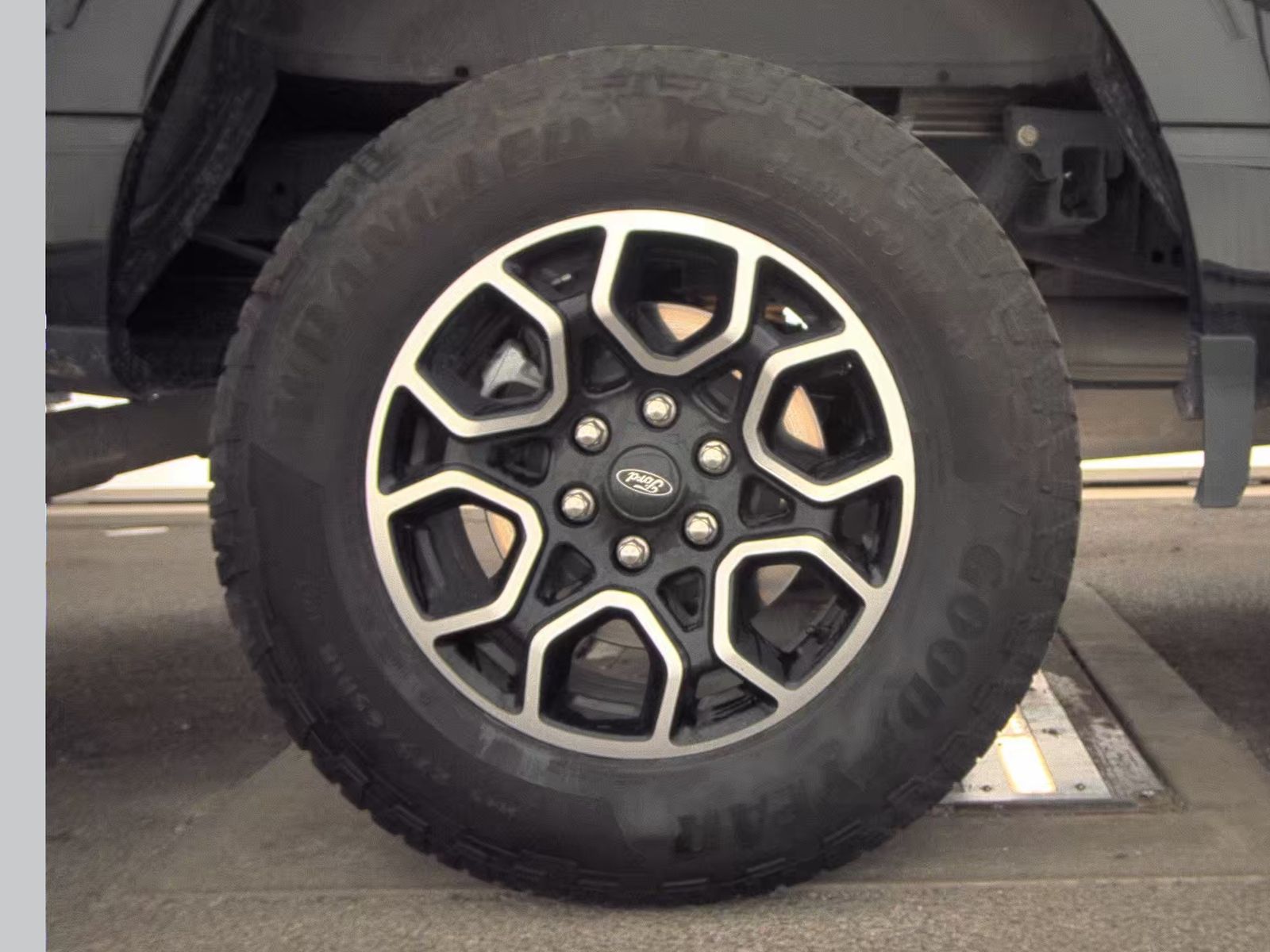 2023 Ford F-150 XLT AWD