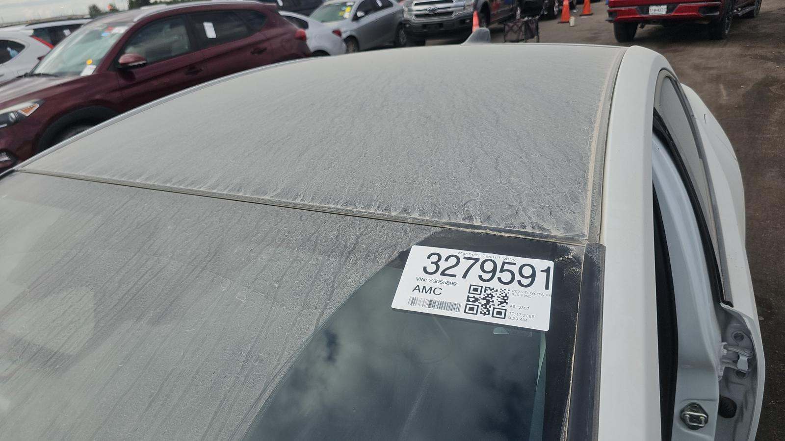 2025 Toyota Prius XLE FWD