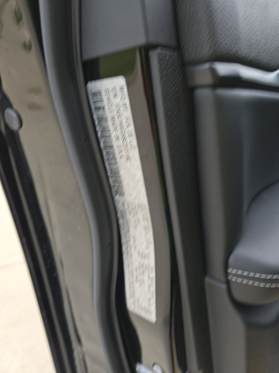 2025 Jeep Grand Cherokee Laredo AWD