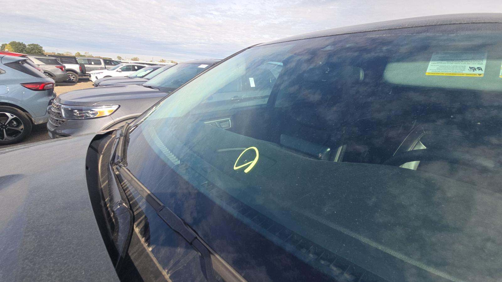 2023 Ford Explorer XLT AWD