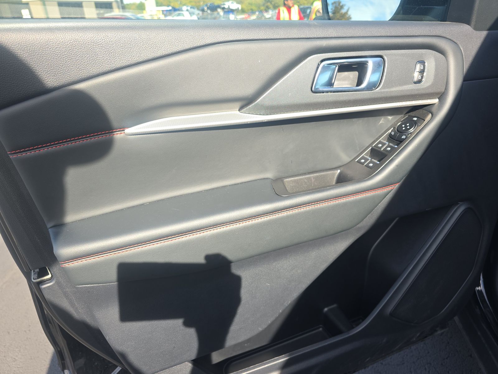 2025 Ford Explorer ST-Line AWD