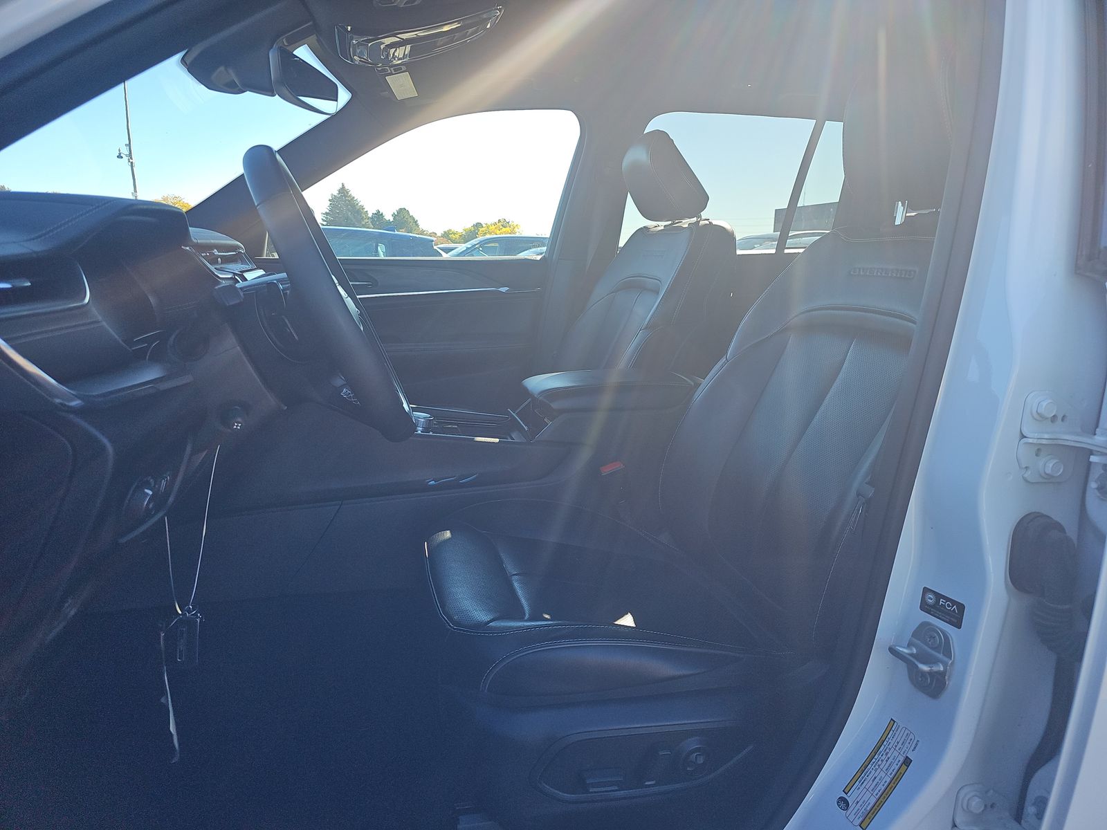 2023 Jeep Grand Cherokee Overland AWD