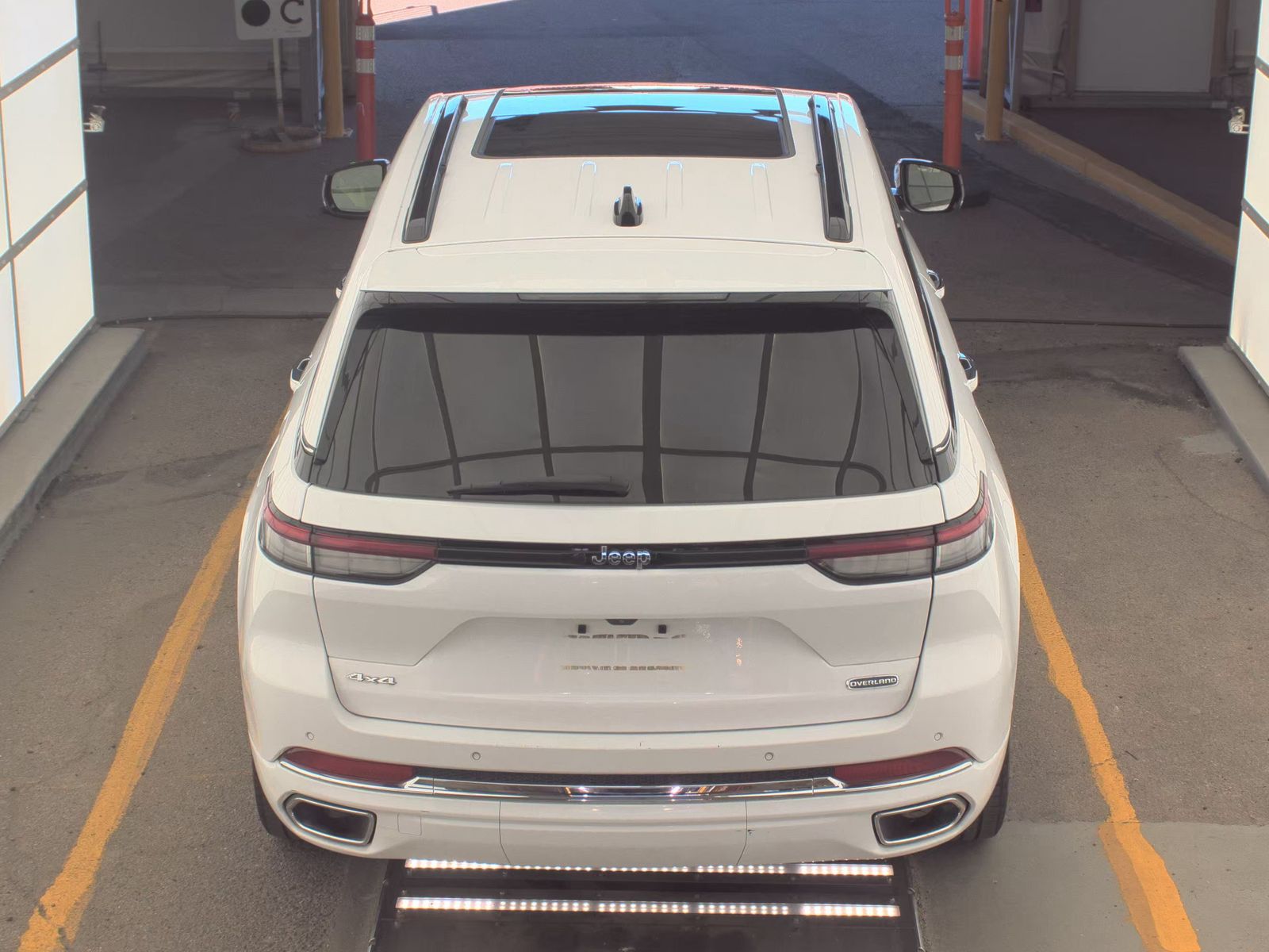 2023 Jeep Grand Cherokee Overland AWD