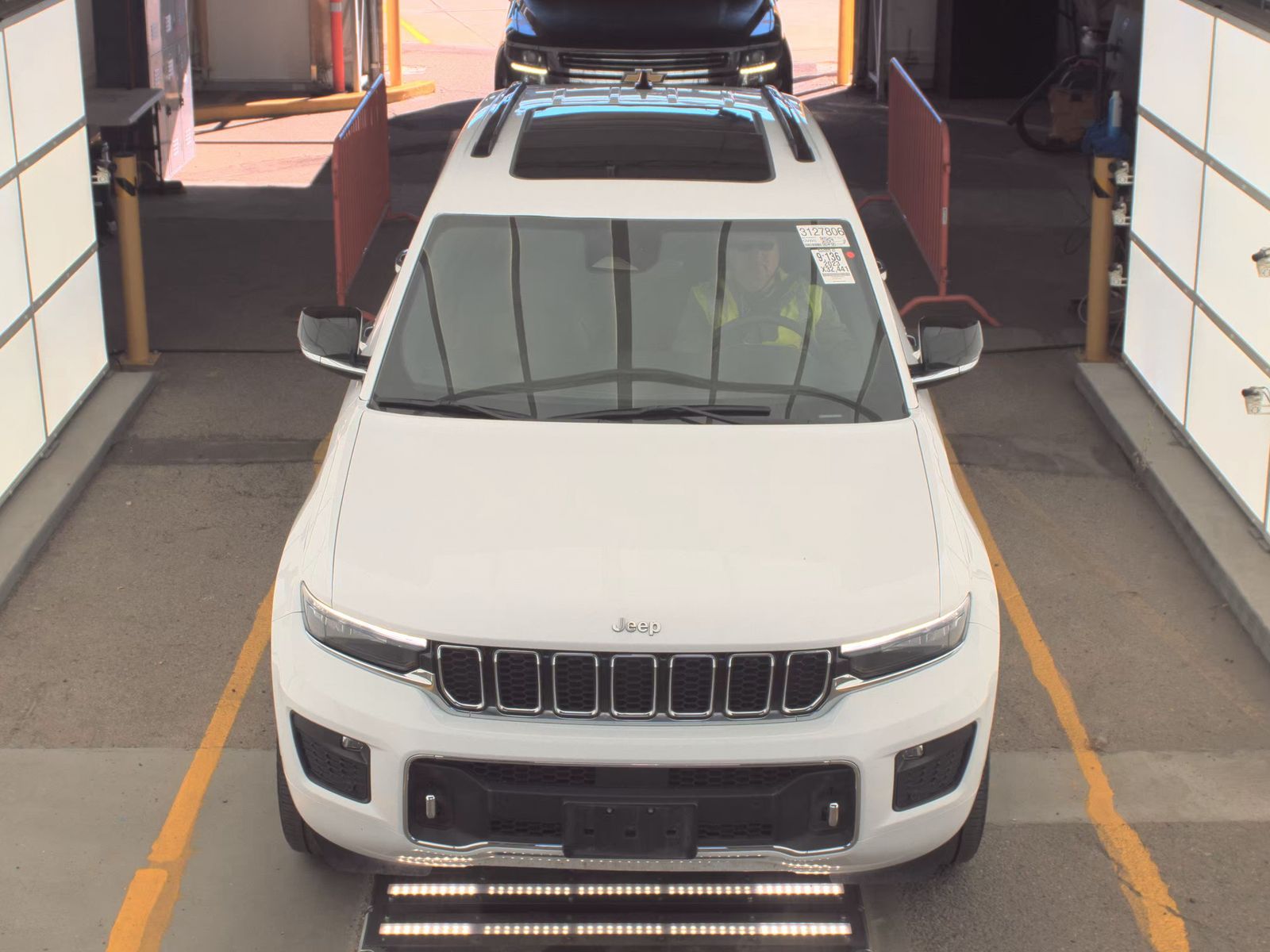 2023 Jeep Grand Cherokee Overland AWD