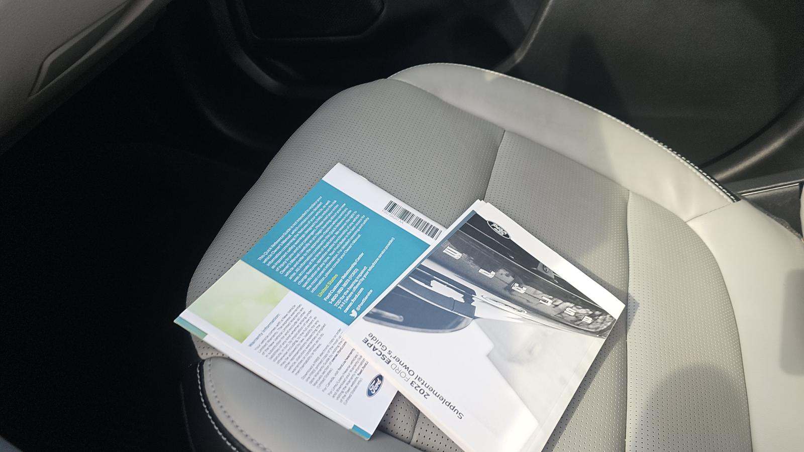 2023 Ford Escape Platinum AWD