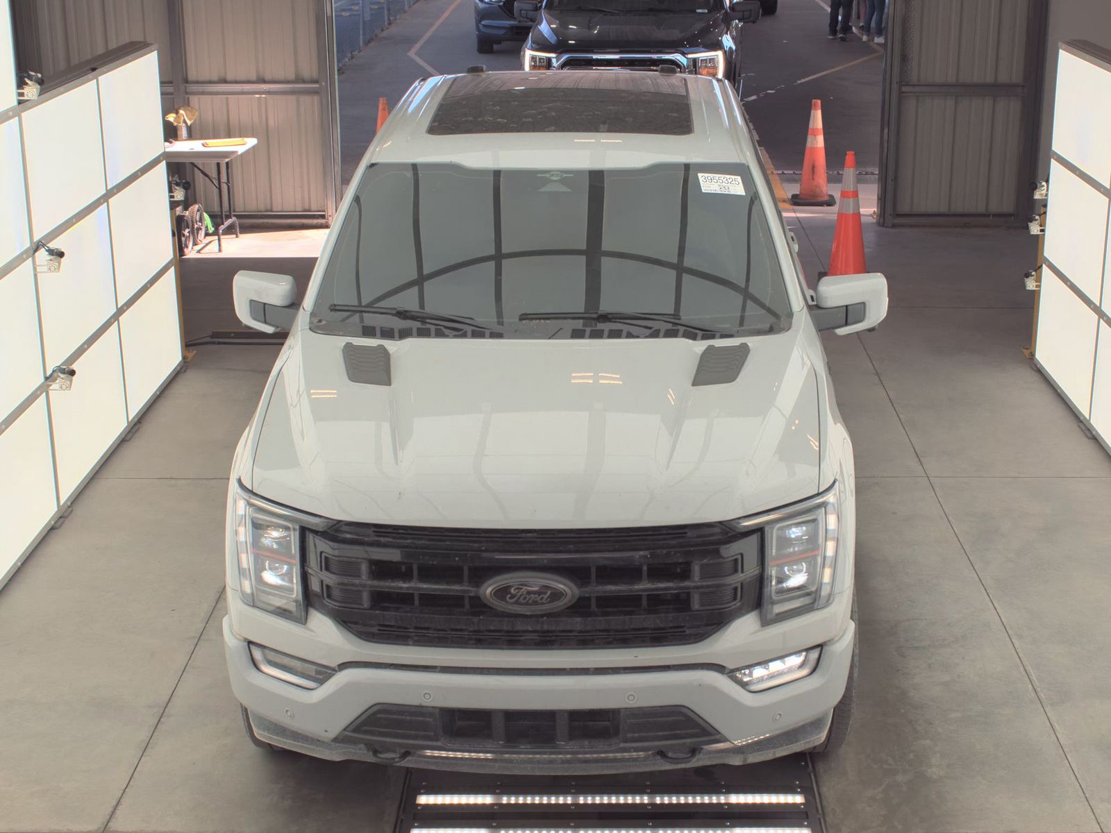 2023 Ford F-150 Hybrid Lariat AWD