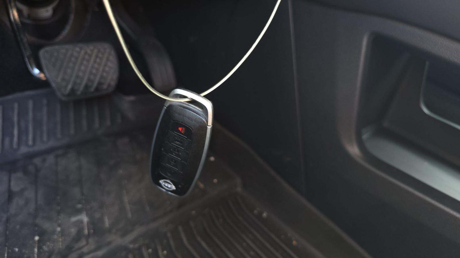 2025 Nissan Pathfinder SL AWD