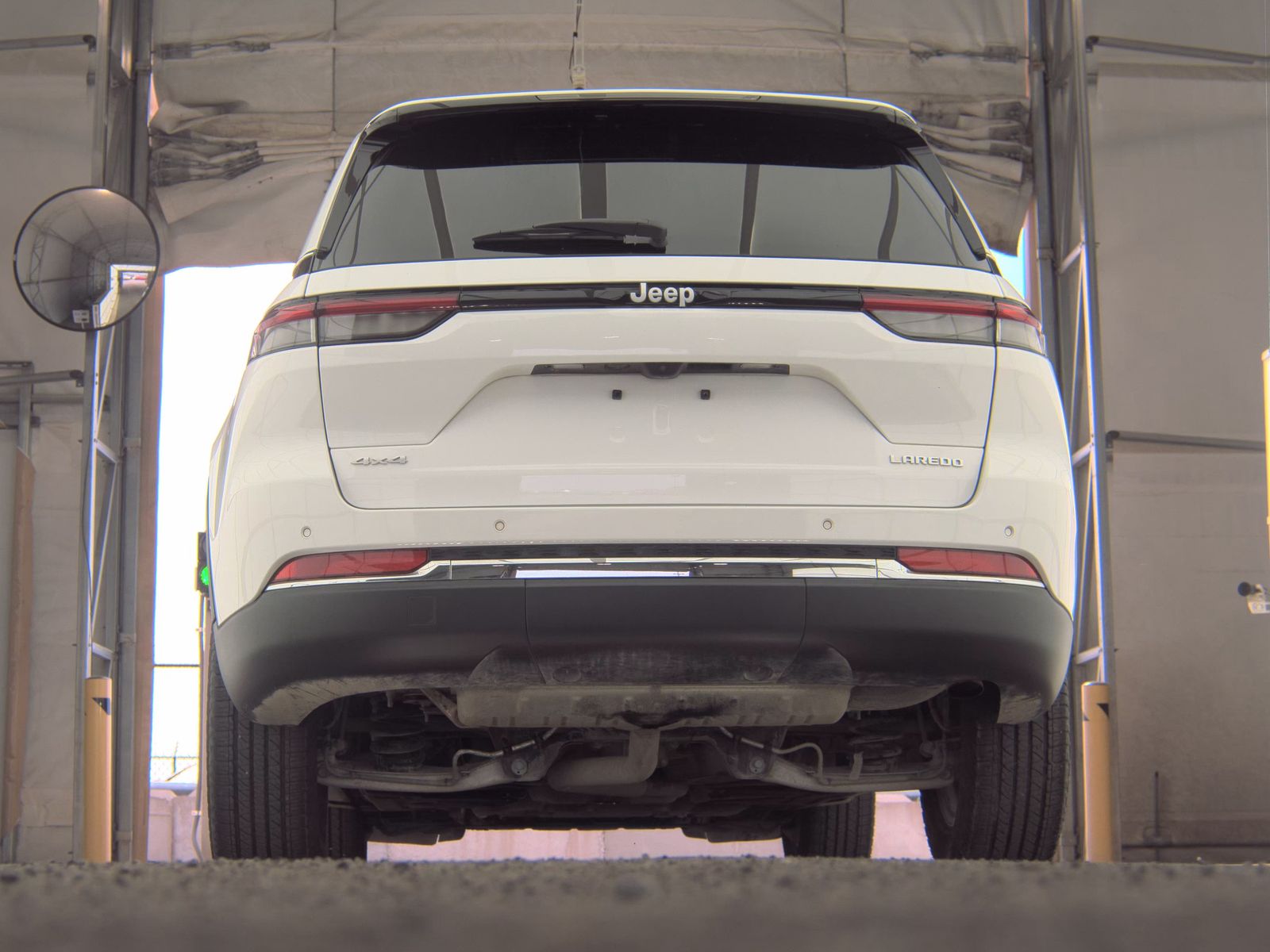 2024 Jeep Grand Cherokee Laredo AWD