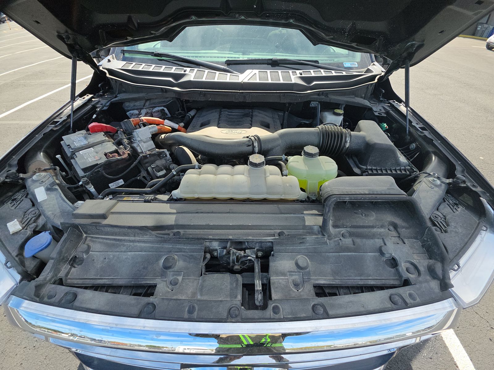 2023 Ford F-150 Hybrid XLT AWD