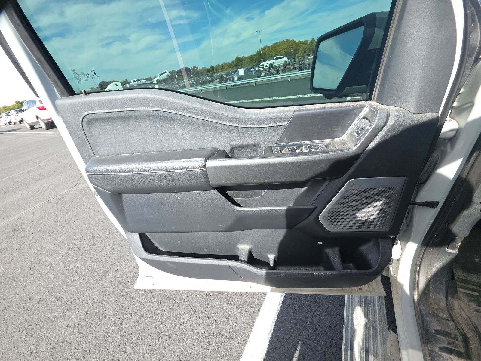 2023 Ford F-150 Hybrid Lariat AWD