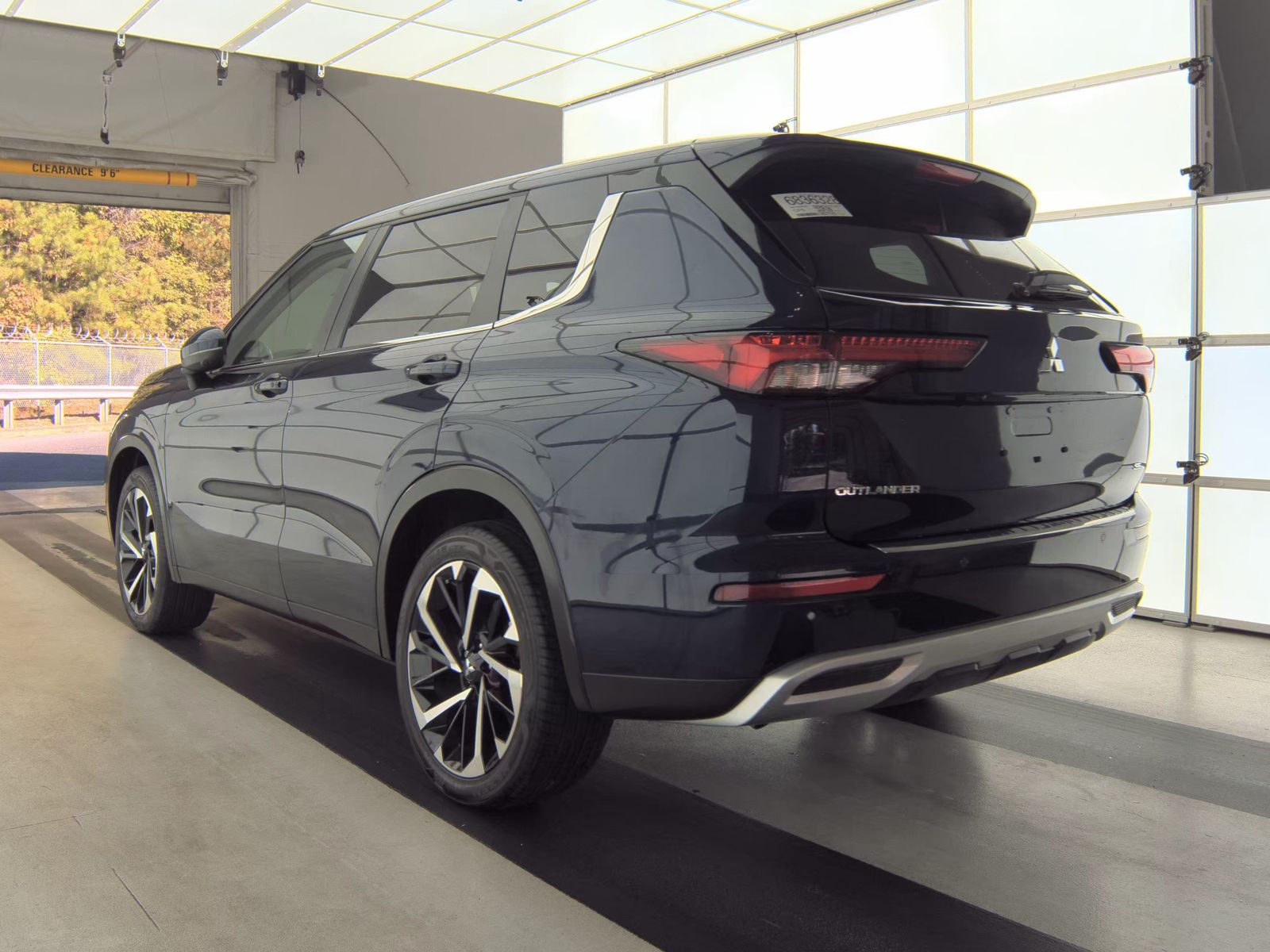 2024 Mitsubishi Outlander SE FWD
