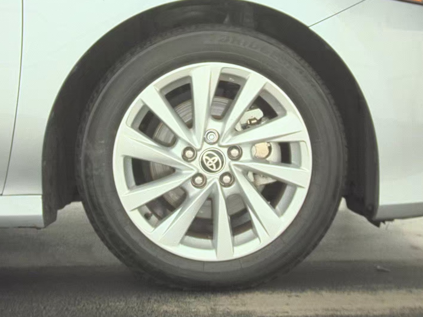 2024 Toyota Camry LE FWD