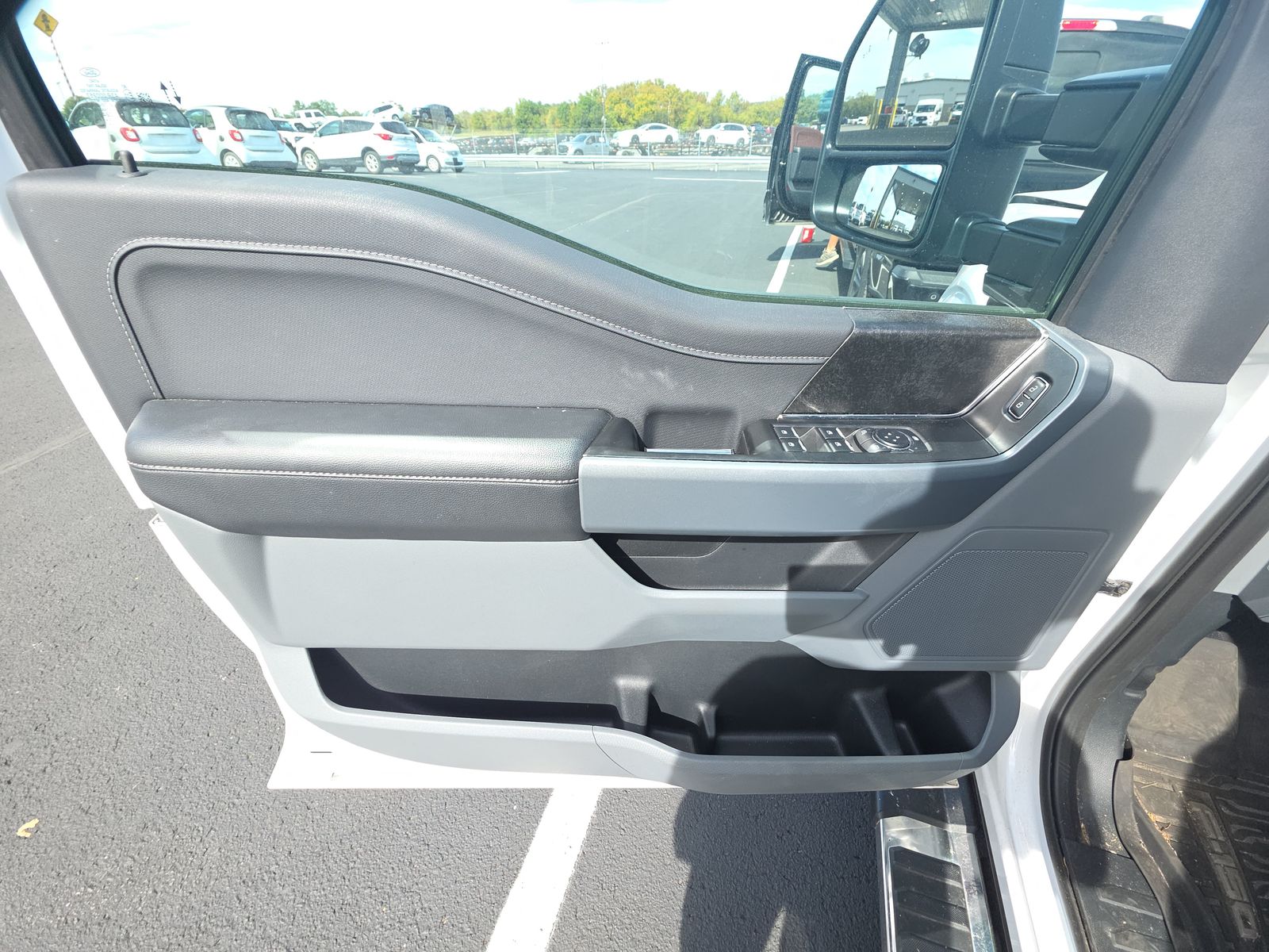 2023 Ford F-150 Hybrid XLT AWD