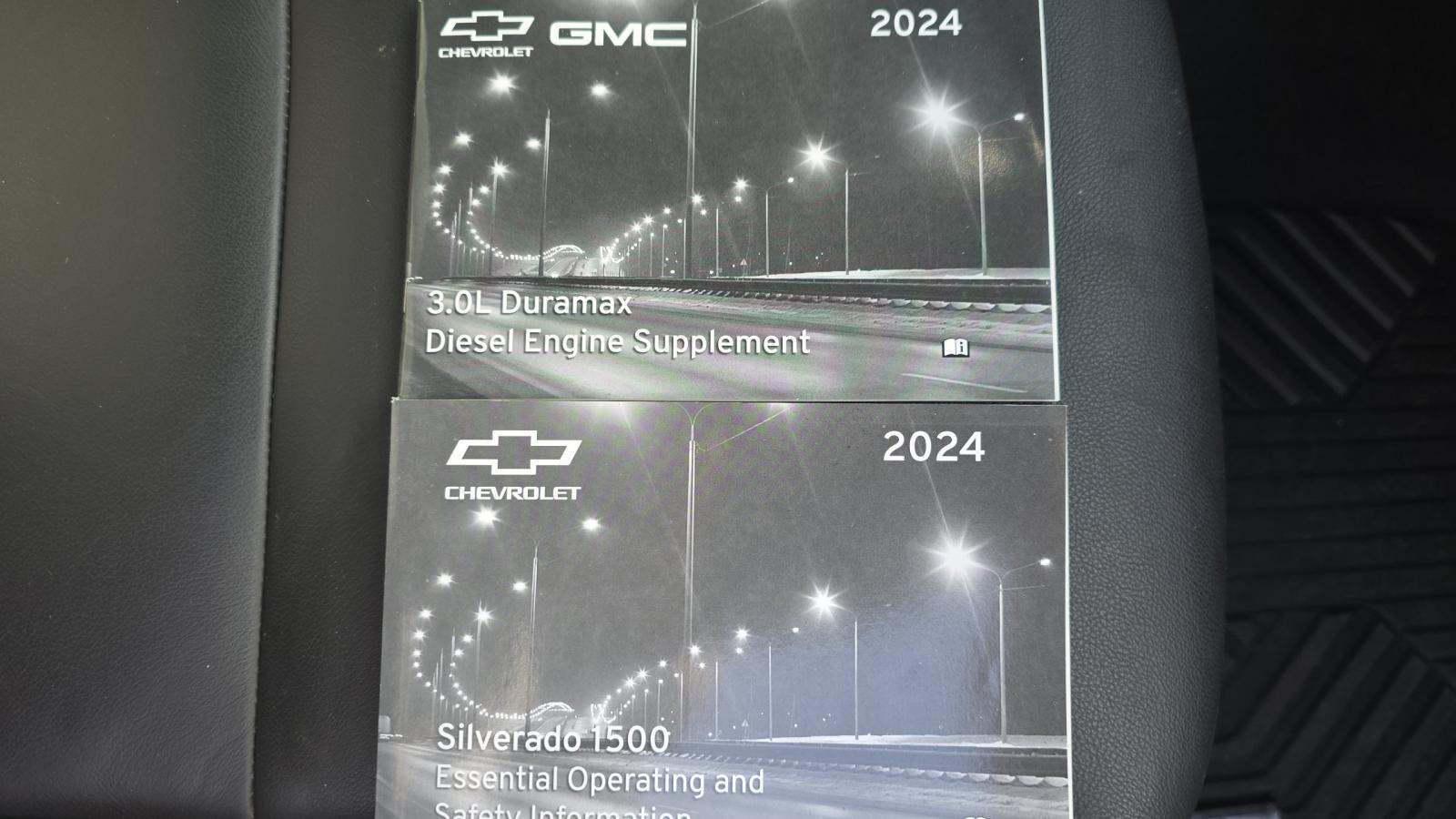 2024 Chevrolet Silverado 1500 RST AWD