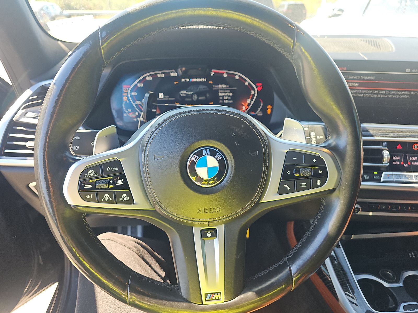 2022 BMW X7 M50i AWD