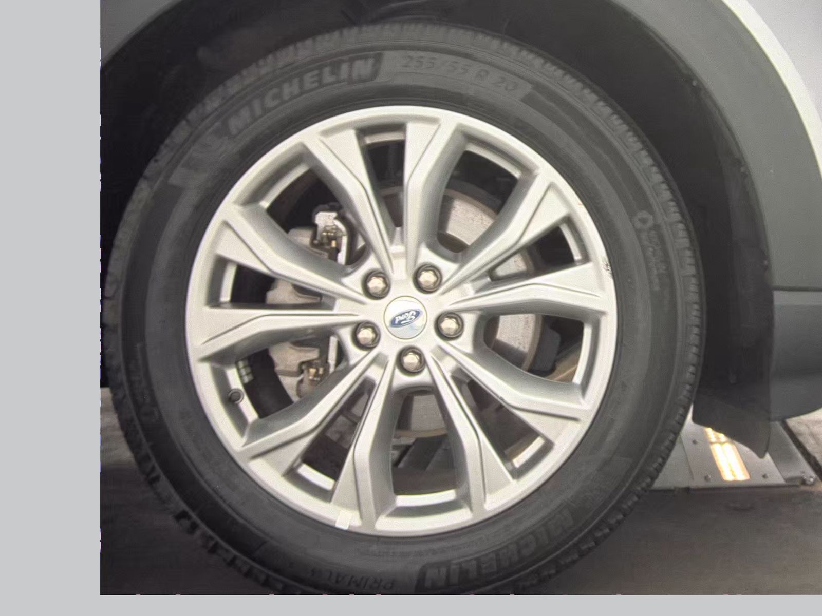 2023 Ford Explorer Limited AWD