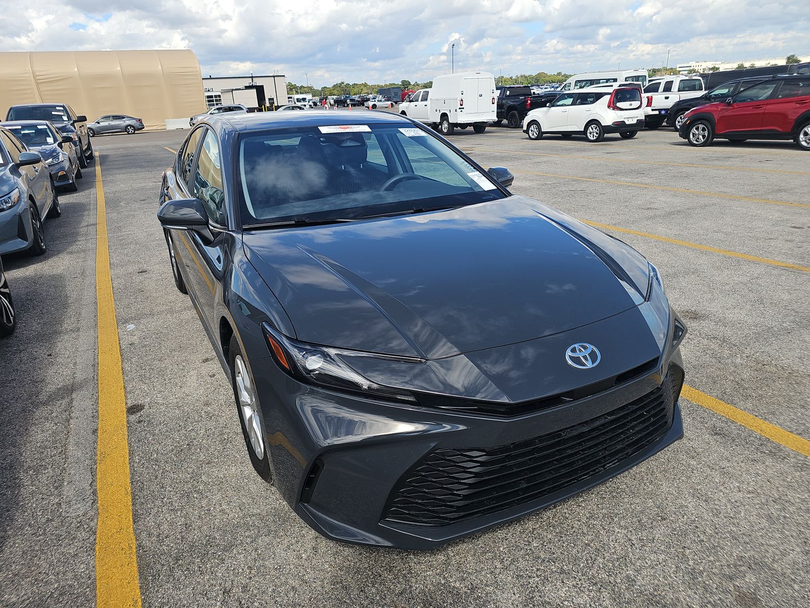2025 Toyota Camry LE FWD