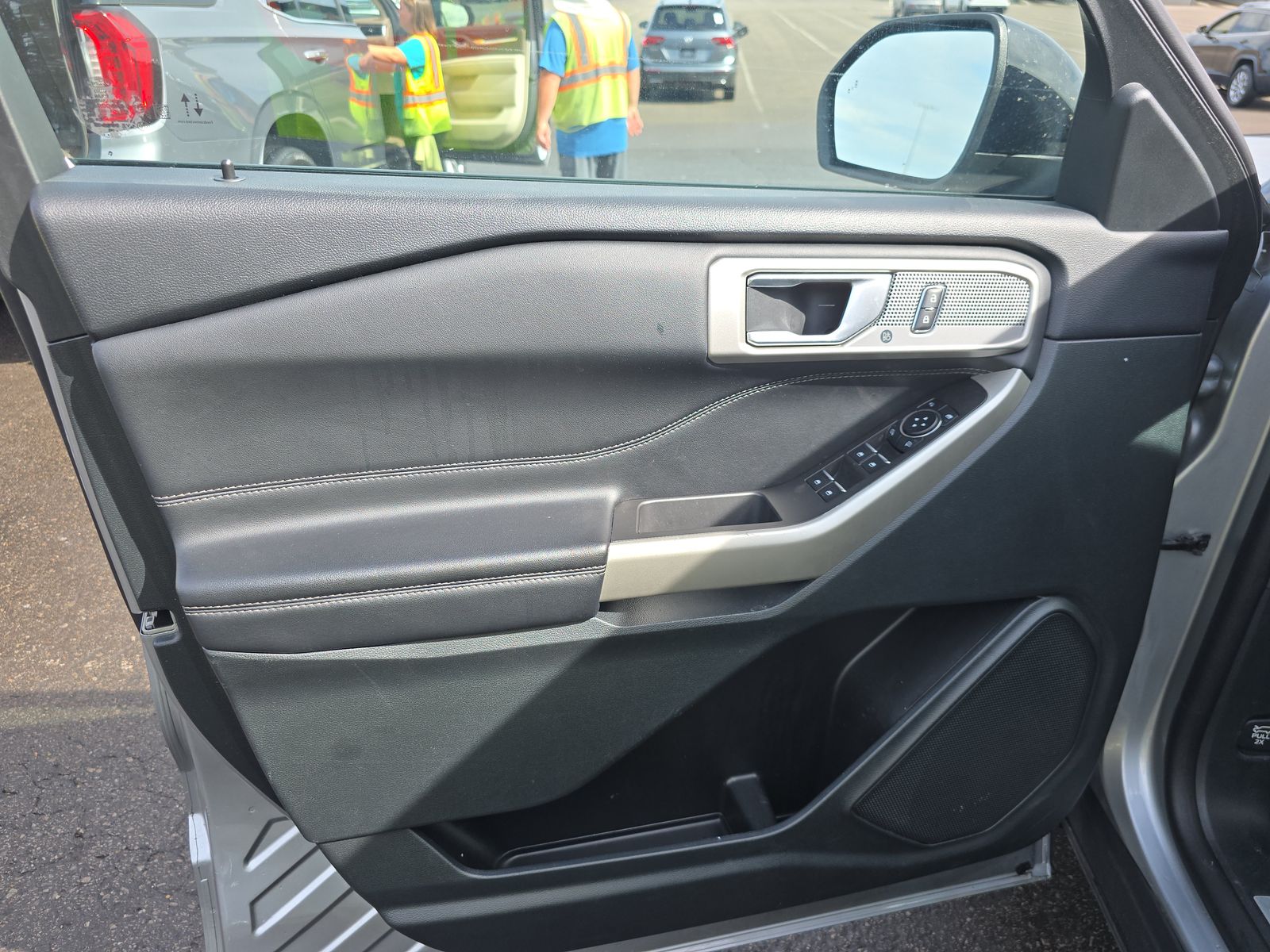 2023 Ford Explorer Limited AWD