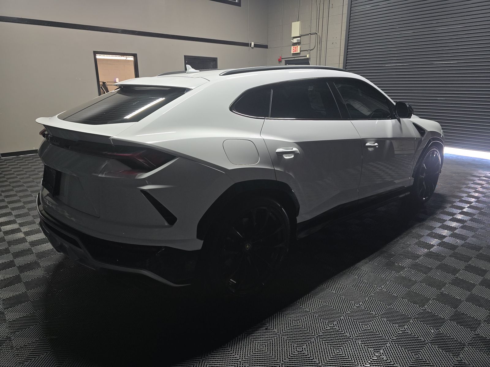 2019 Lamborghini Urus Base AWD