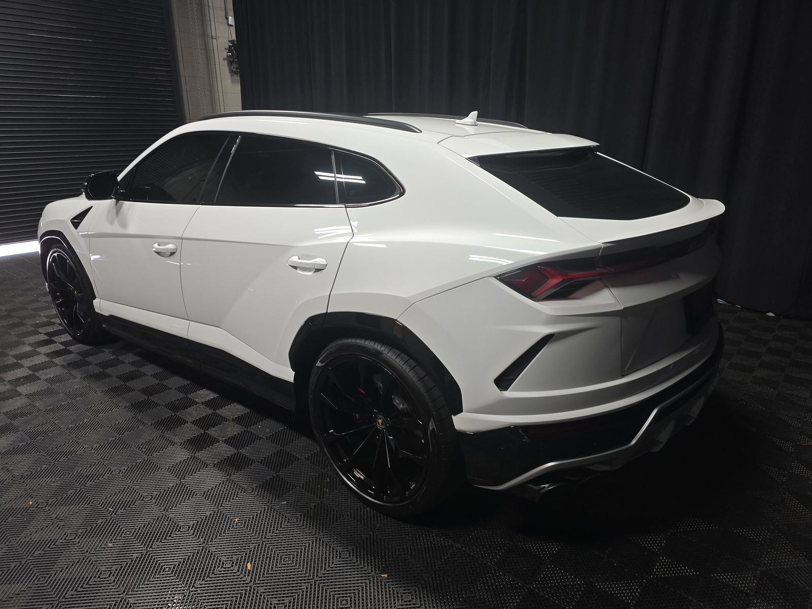 2019 Lamborghini Urus Base AWD