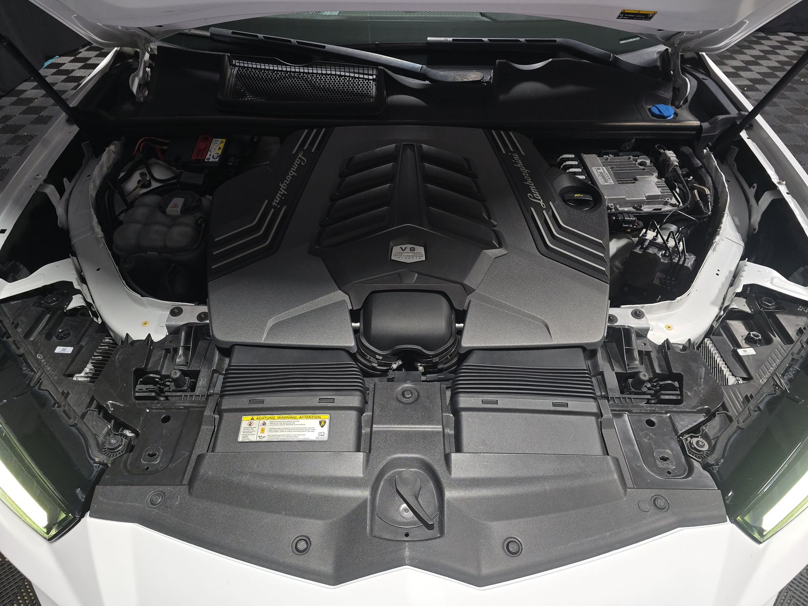 2019 Lamborghini Urus Base AWD