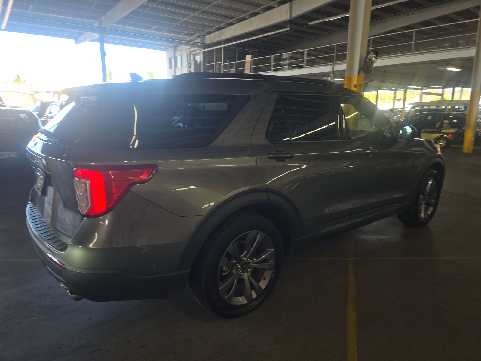 2022 Ford Explorer XLT RWD