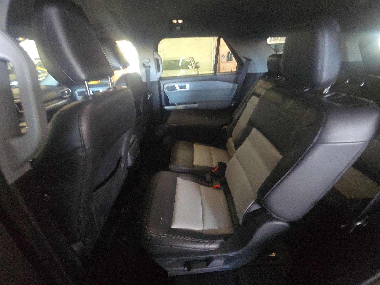 2022 Ford Explorer XLT RWD