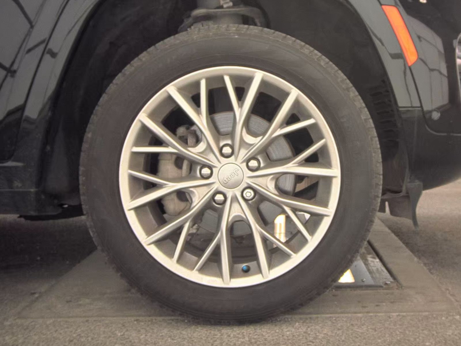 2023 Jeep Grand Cherokee Summit AWD