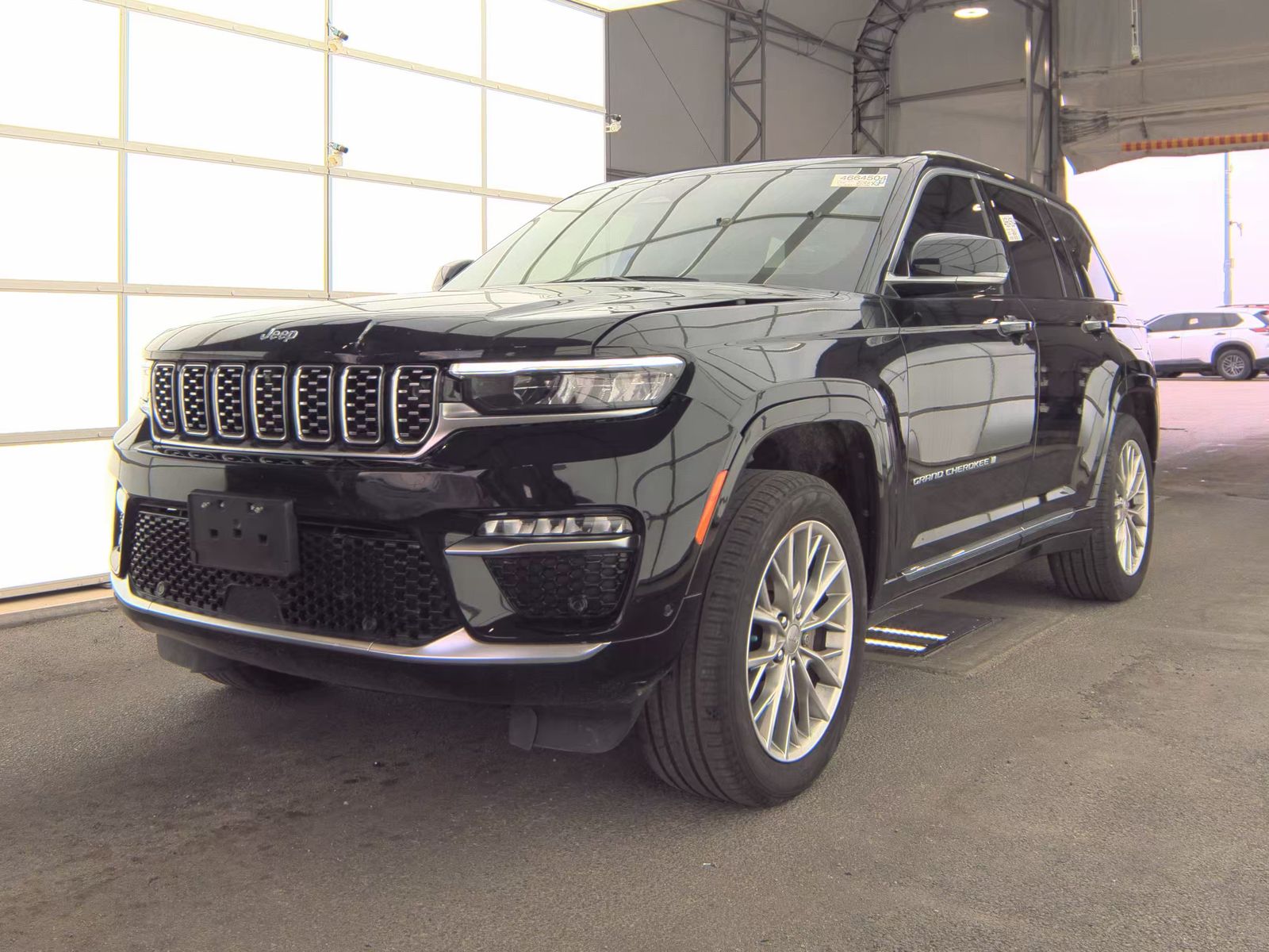 2023 Jeep Grand Cherokee Summit AWD