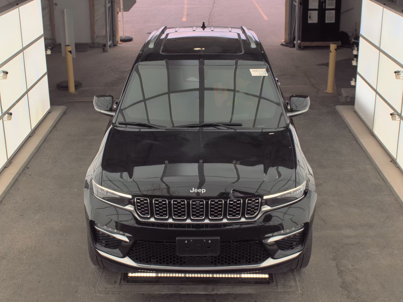 2023 Jeep Grand Cherokee Summit AWD