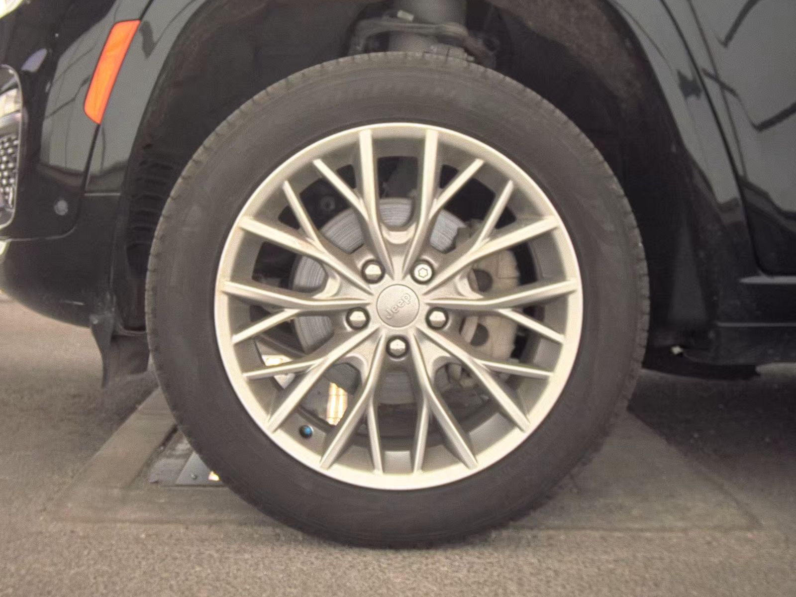 2023 Jeep Grand Cherokee Summit AWD