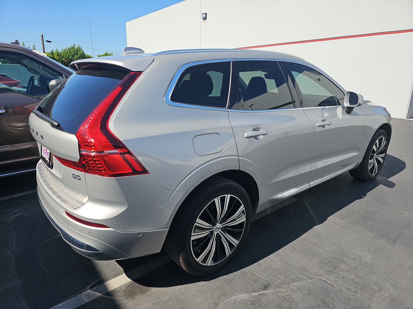 2022 Volvo XC60 B5 Inscription FWD
