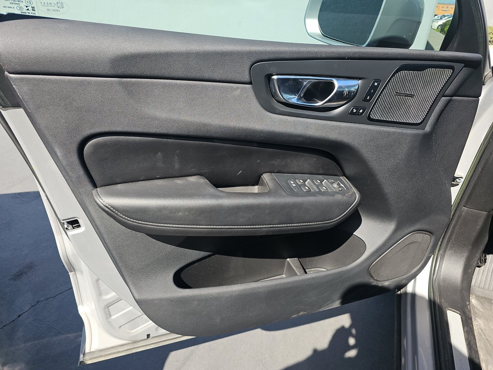 2022 Volvo XC60 B5 Inscription FWD