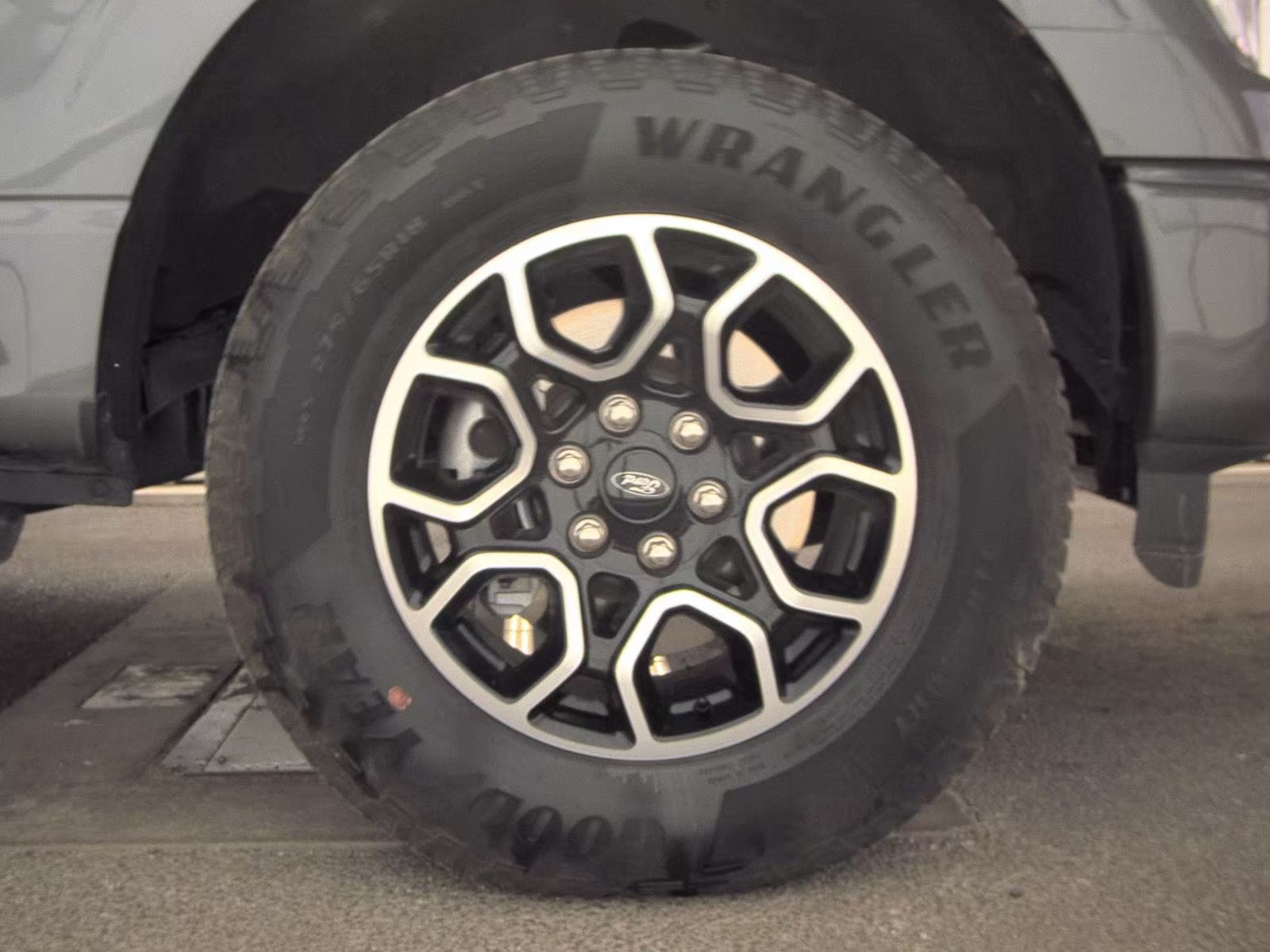 2023 Ford F-150 XLT AWD