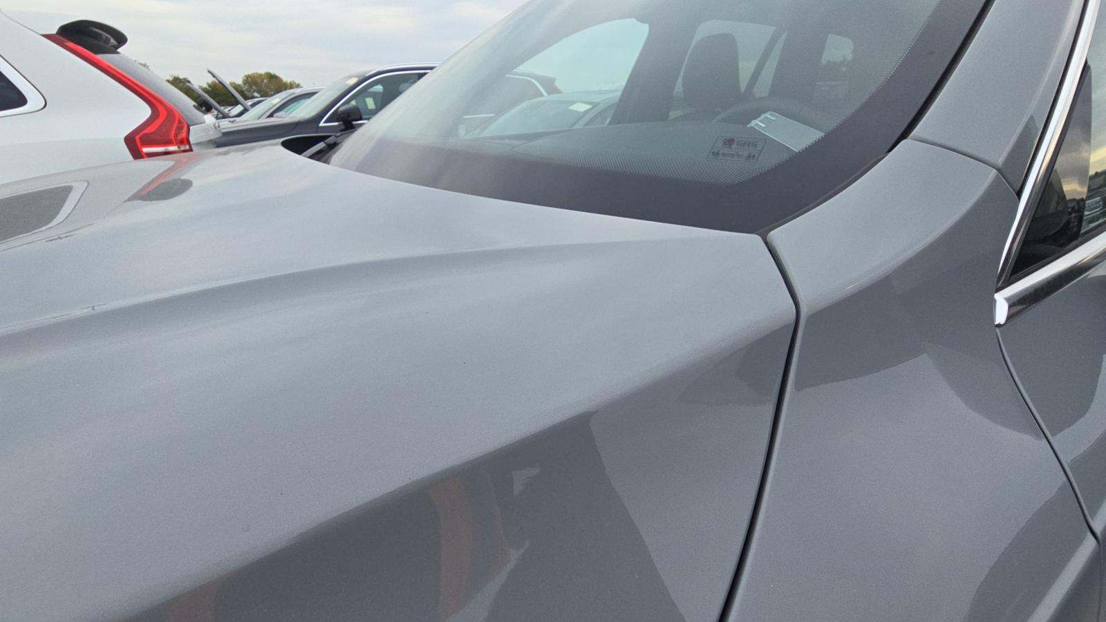 2025 Volvo XC90 B5 Core AWD