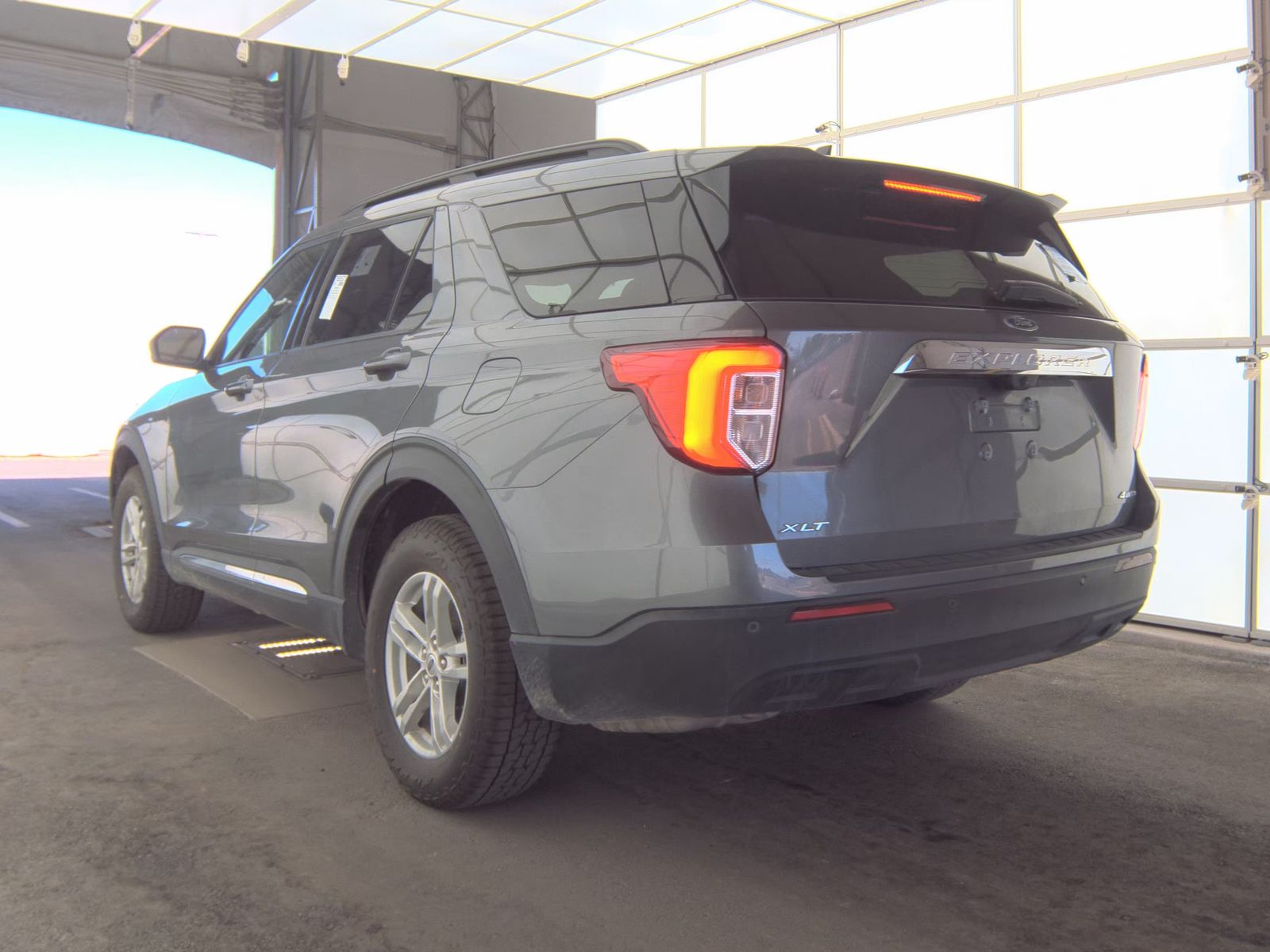 2023 Ford Explorer XLT AWD