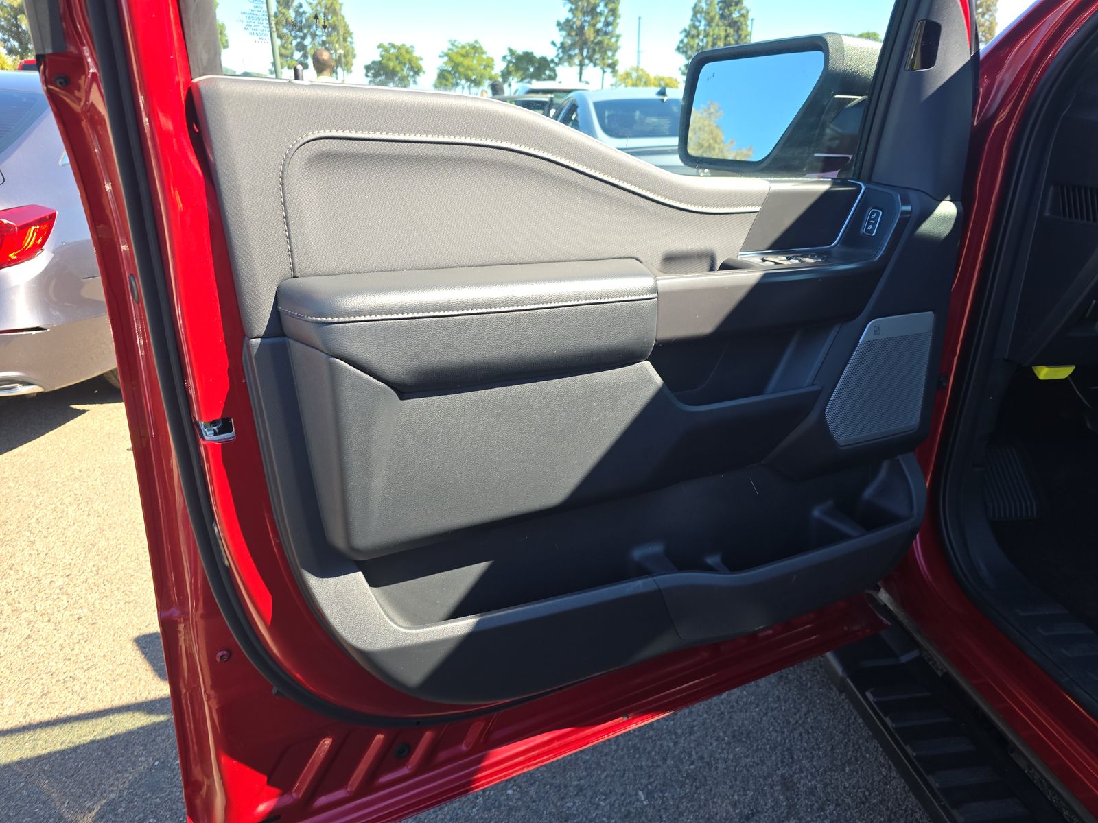 2024 Ford F-150 Hybrid XLT AWD