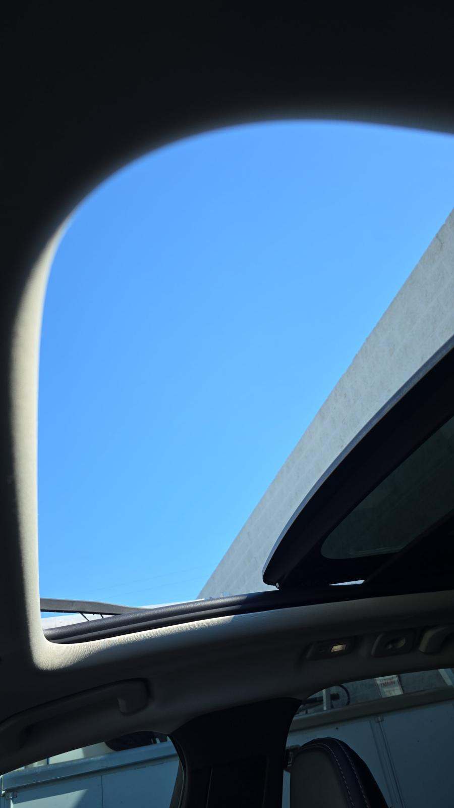 2022 Volvo XC60 B5 Inscription FWD