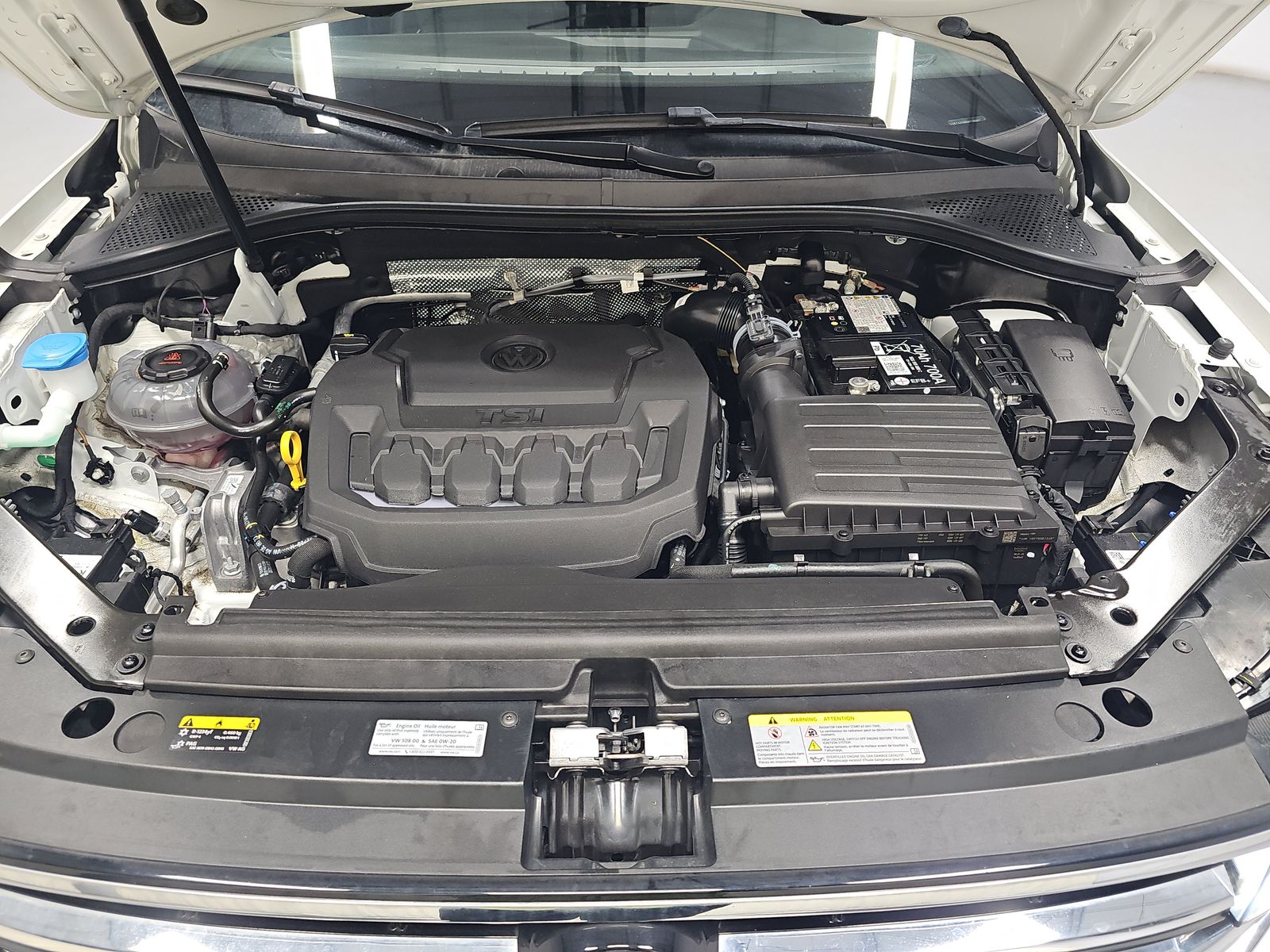 2024 Volkswagen Tiguan 2.0T SEL R-Line AWD