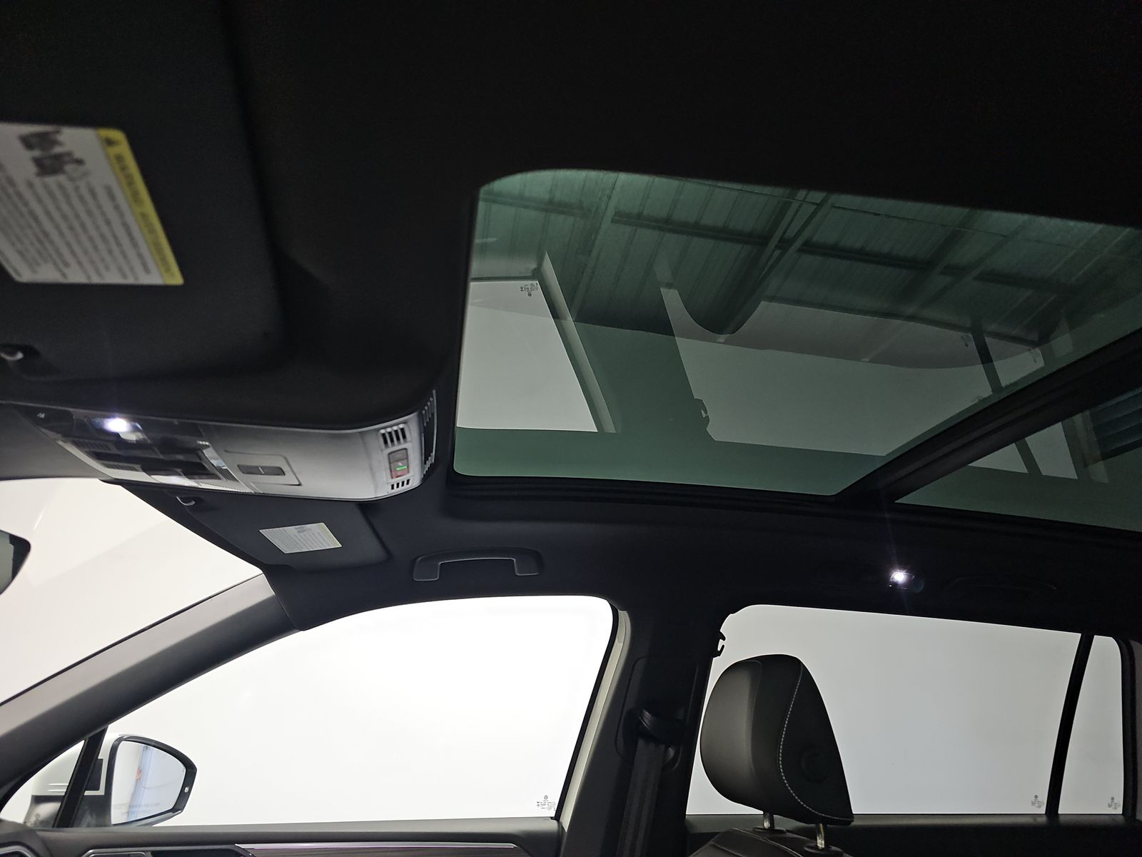 2024 Volkswagen Tiguan 2.0T SEL R-Line AWD