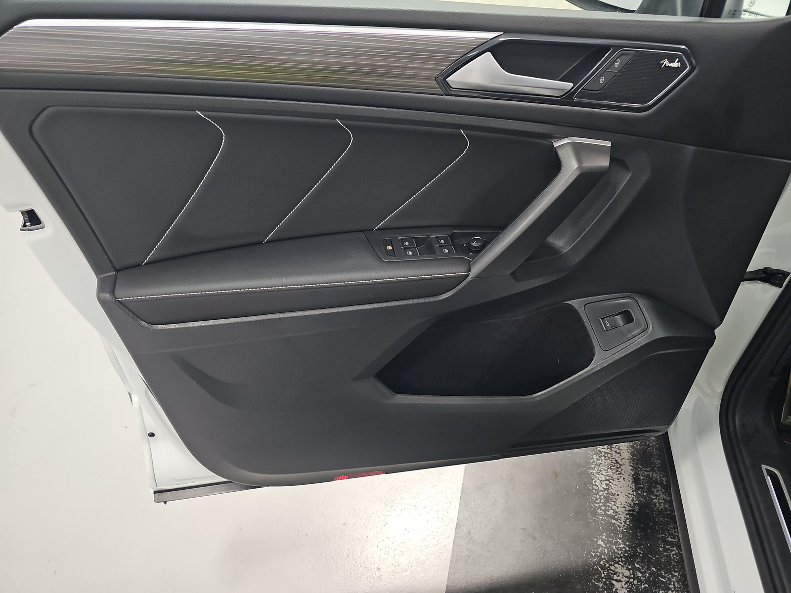 2024 Volkswagen Tiguan 2.0T SEL R-Line AWD