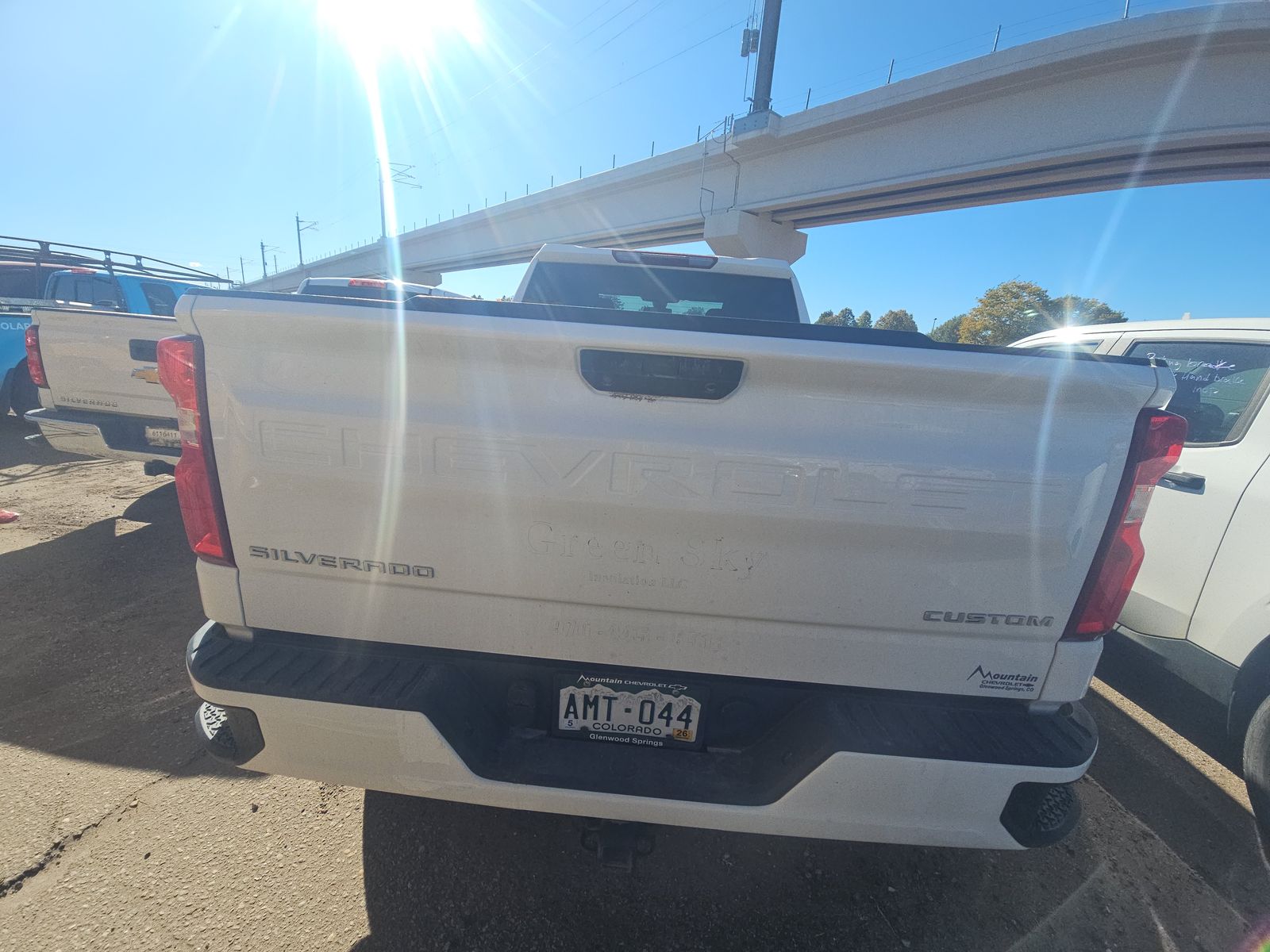 2022 Chevrolet Silverado 1500 Custom AWD