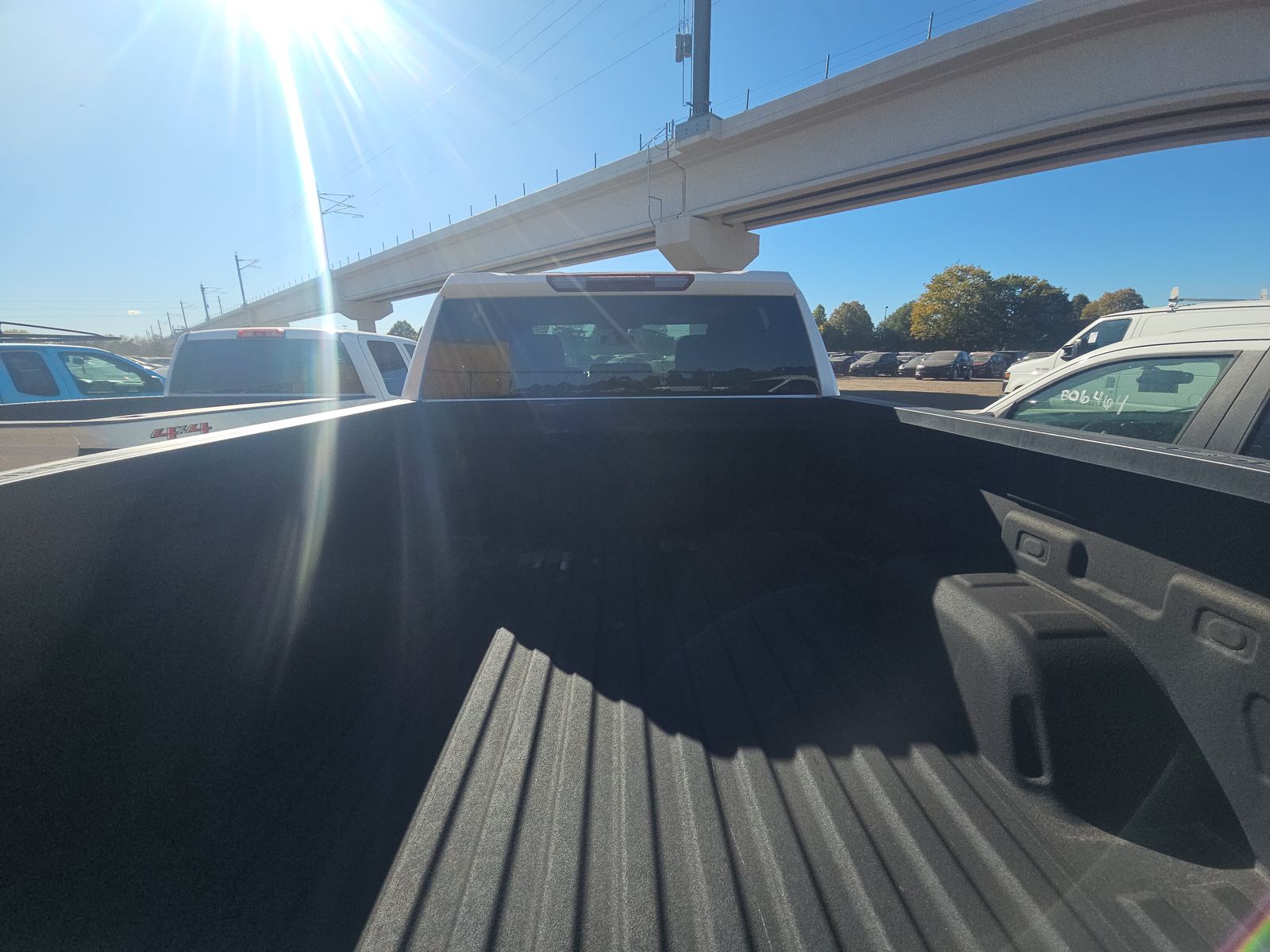 2022 Chevrolet Silverado 1500 Custom AWD