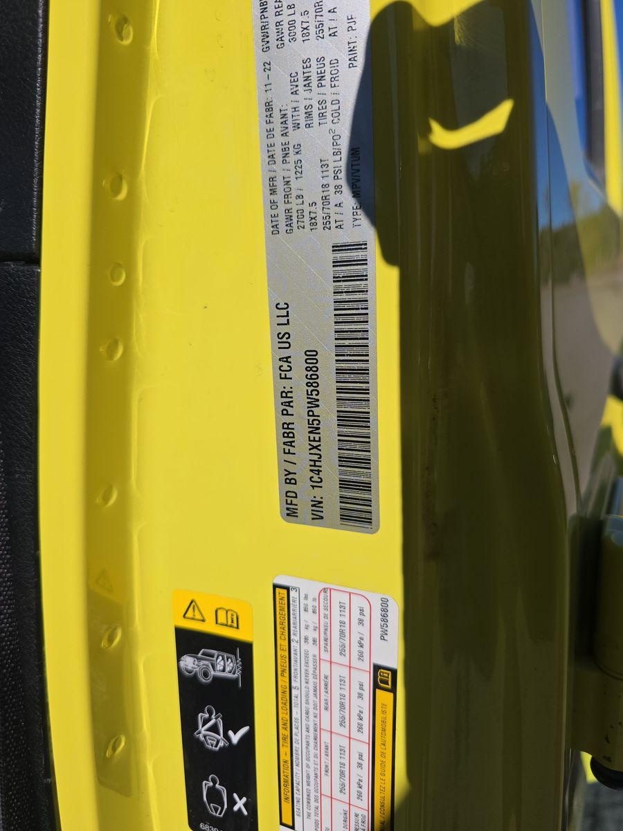 2023 Jeep Wrangler Sahara AWD