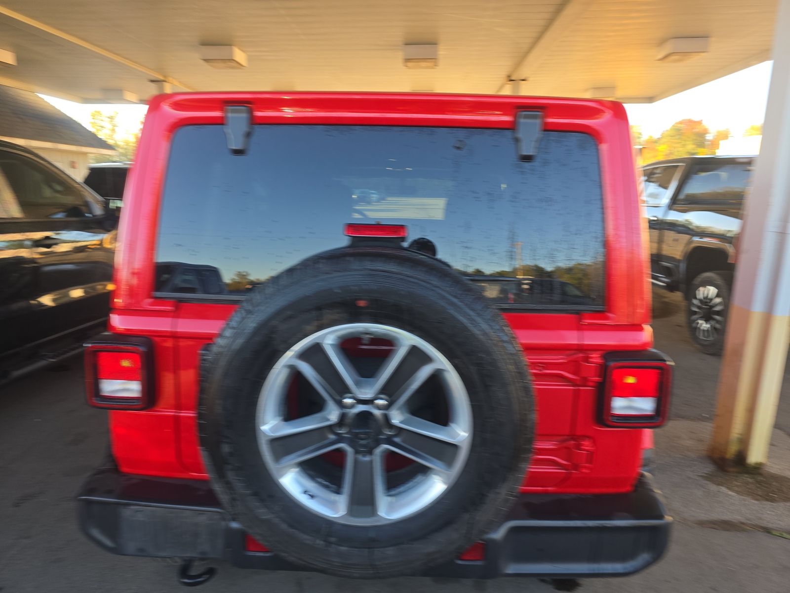 2023 Jeep Wrangler Sahara AWD