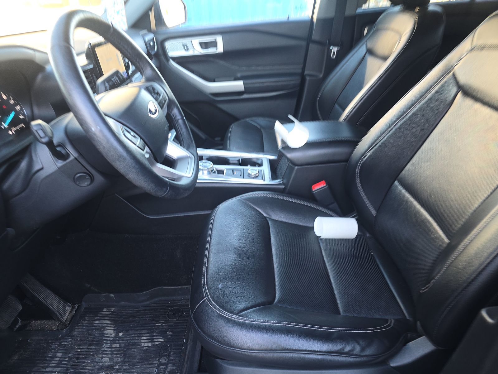 2023 Ford Explorer Hybrid Limited AWD