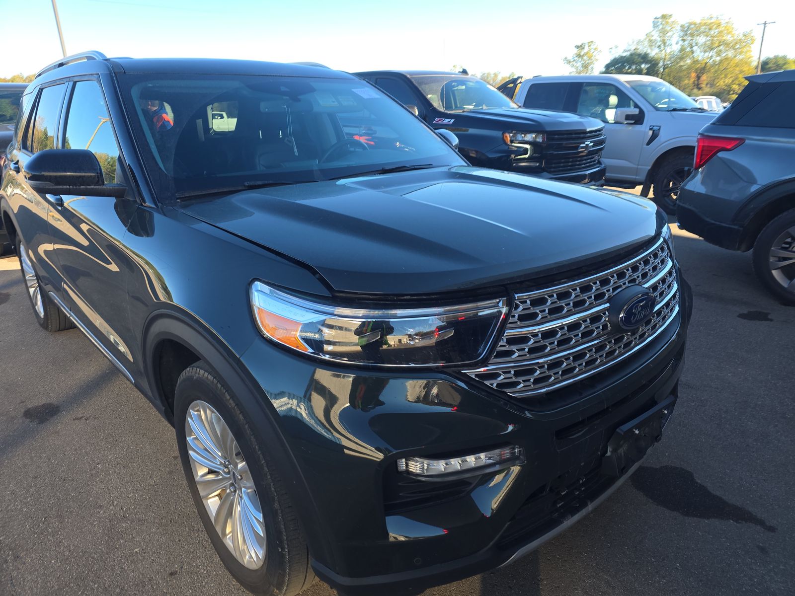 2023 Ford Explorer Hybrid Limited AWD